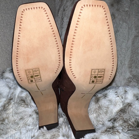 Booties - Picture 3 of 3